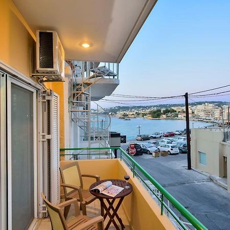Seaside Old Venetian Harbour 1St Floor Apartment Chania  Exterior photo