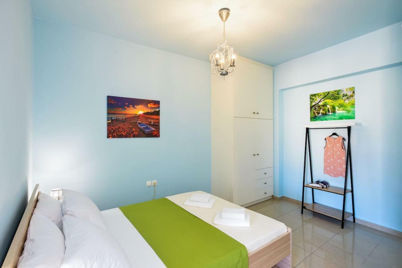 Seaside Old Venetian Harbour 1St Floor Apartment Chania  Exterior photo
